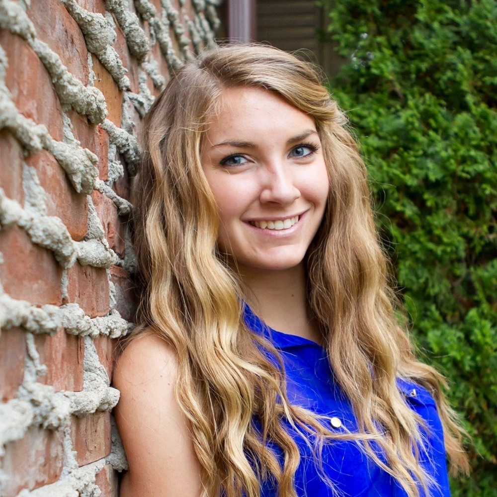 Meet your Posher, Julia